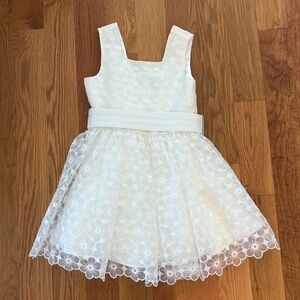 Girls daisy dress ivory/soft white first communion, flower girl, party dress 6x